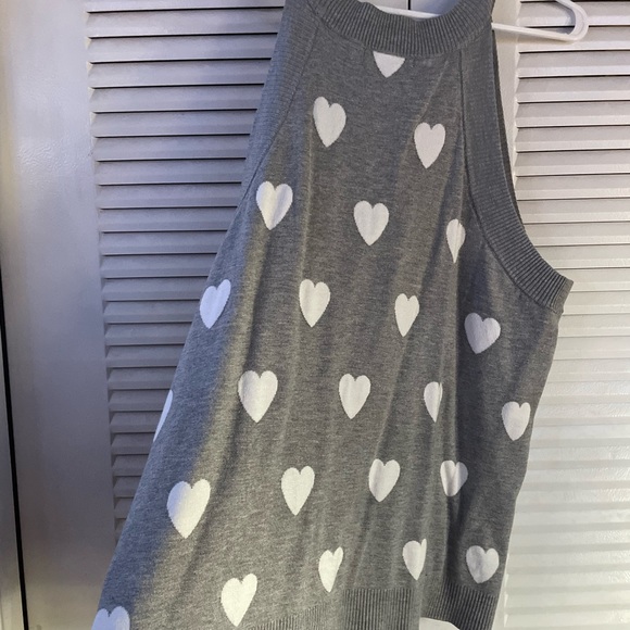 Grey Knit heart tank top. 1XL. - Picture 3 of 3